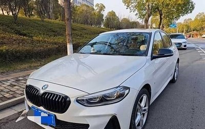 BMW 1 серия, 2023 год, 1 850 000 рублей, 1 фотография