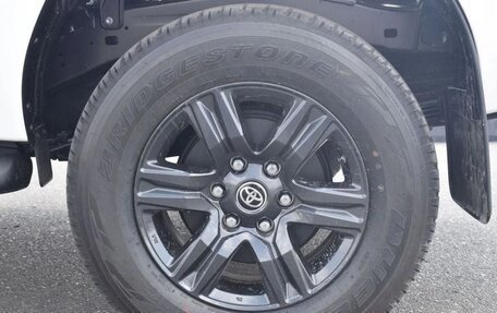 Toyota Hilux VIII, 2025 год, 4 940 000 рублей, 19 фотография