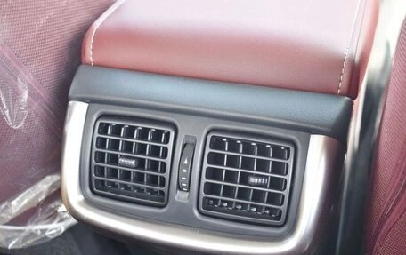 Toyota Hilux VIII, 2025 год, 4 940 000 рублей, 16 фотография