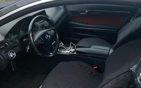 Mercedes-Benz E-Класс, 2010 год, 1 370 000 рублей, 6 фотография