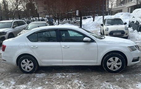 Skoda Octavia, 2018 год, 990 000 рублей, 4 фотография