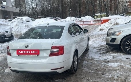Skoda Octavia, 2018 год, 990 000 рублей, 3 фотография