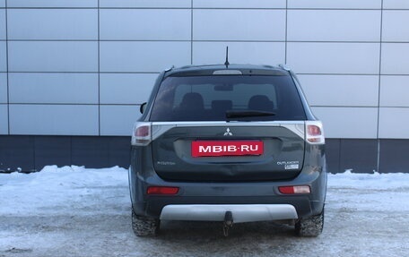 Mitsubishi Outlander III рестайлинг 3, 2014 год, 1 282 000 рублей, 7 фотография