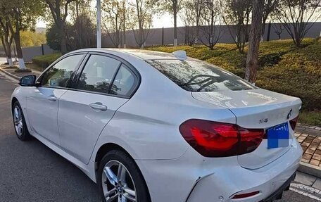 BMW 1 серия, 2023 год, 1 850 000 рублей, 4 фотография