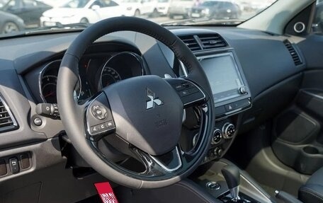Mitsubishi ASX I рестайлинг, 2025 год, 2 640 000 рублей, 10 фотография