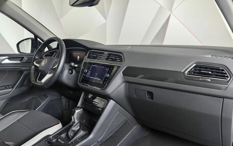 Volkswagen Tiguan II, 2022 год, 3 550 000 рублей, 13 фотография