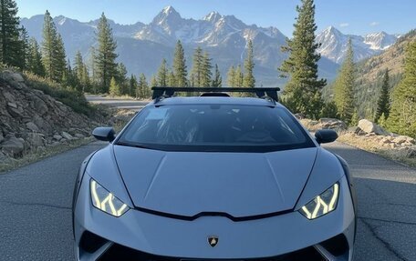 Lamborghini Huracán, 2024 год, 54 900 000 рублей, 5 фотография