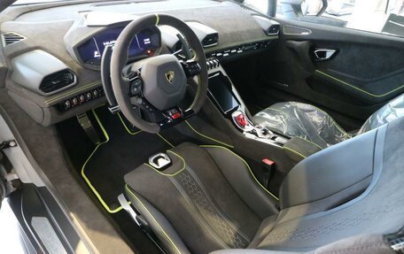 Lamborghini Huracán, 2024 год, 54 900 000 рублей, 8 фотография