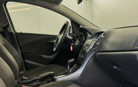 Opel Astra J, 2013 год, 670 000 рублей, 10 фотография