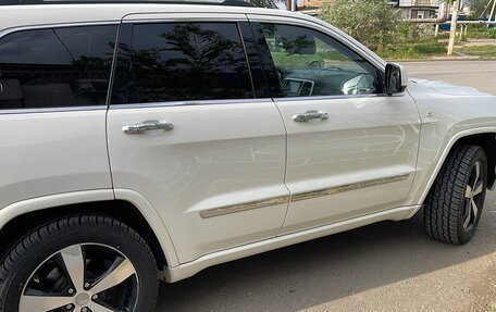 Jeep Grand Cherokee, 2012 год, 1 750 000 рублей, 17 фотография