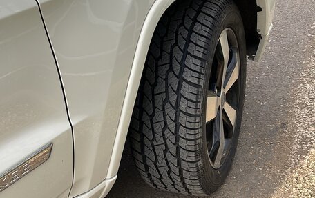 Jeep Grand Cherokee, 2012 год, 1 750 000 рублей, 16 фотография