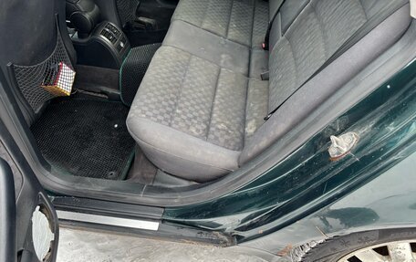 Audi A6, 1998 год, 350 000 рублей, 12 фотография