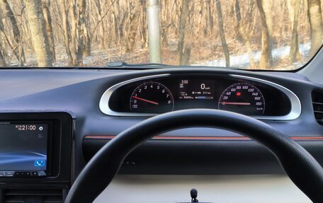 Toyota Sienta II, 2018 год, 1 435 000 рублей, 14 фотография