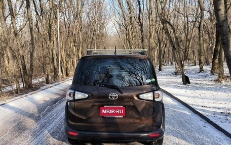 Toyota Sienta II, 2018 год, 1 435 000 рублей, 5 фотография