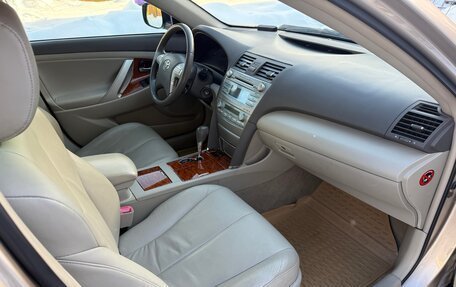 Toyota Camry, 2008 год, 1 250 000 рублей, 11 фотография