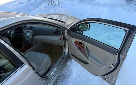 Toyota Camry, 2008 год, 1 250 000 рублей, 22 фотография