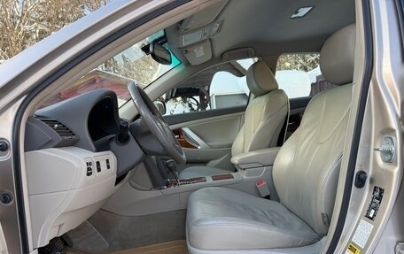 Toyota Camry, 2008 год, 1 250 000 рублей, 26 фотография