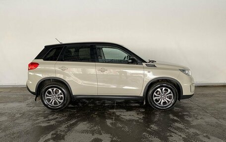 Suzuki Vitara II рестайлинг, 2017 год, 1 800 000 рублей, 8 фотография