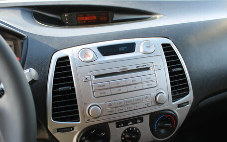 Hyundai i20 IB рестайлинг, 2010 год, 539 000 рублей, 20 фотография