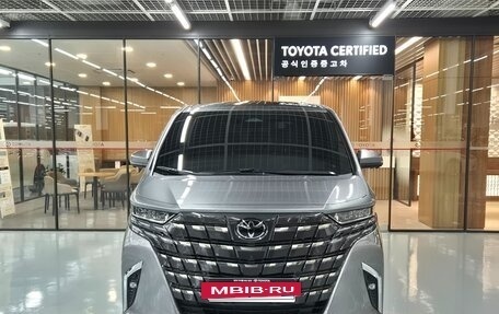 Toyota Alphard, 2025 год, 15 290 000 рублей, 2 фотография