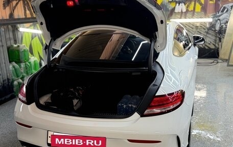 Mercedes-Benz C-Класс, 2018 год, 4 000 000 рублей, 5 фотография