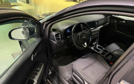 KIA Sportage IV рестайлинг, 2017 год, 1 800 000 рублей, 6 фотография