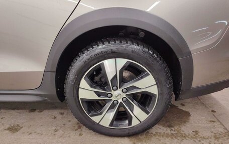 Volvo V60 Cross Country II, 2020 год, 3 880 000 рублей, 4 фотография