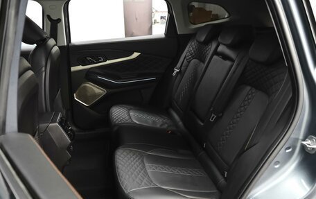 CheryExeed TXL, 2022 год, 1 750 000 рублей, 9 фотография