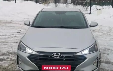 Hyundai Elantra VI рестайлинг, 2019 год, 1 400 000 рублей, 1 фотография