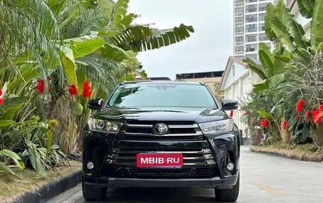 Toyota Highlander III, 2021 год, 4 300 757 рублей, 1 фотография