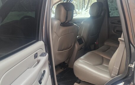 Chevrolet Tahoe II, 2005 год, 1 200 000 рублей, 10 фотография