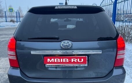 Toyota Wish II, 2003 год, 700 000 рублей, 3 фотография