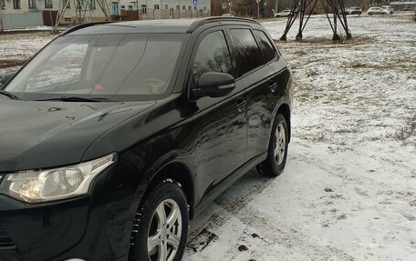 Mitsubishi Outlander III рестайлинг 3, 2012 год, 1 190 000 рублей, 7 фотография
