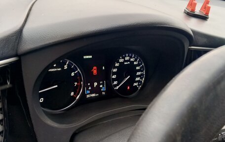 Mitsubishi Outlander III рестайлинг 3, 2012 год, 1 190 000 рублей, 11 фотография