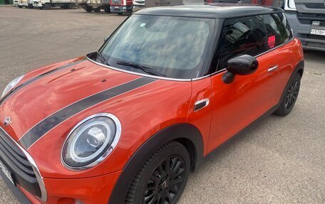 MINI Hatch, 2019 год, 2 025 000 рублей, 5 фотография