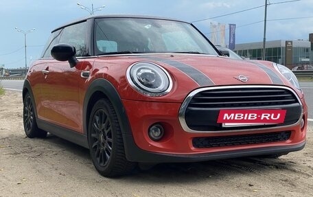 MINI Hatch, 2019 год, 2 025 000 рублей, 6 фотография