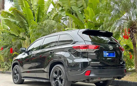 Toyota Highlander III, 2021 год, 4 300 757 рублей, 4 фотография