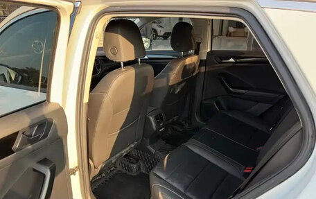 Volkswagen T-Roc I, 2022 год, 1 850 400 рублей, 8 фотография