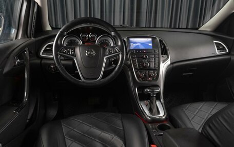 Opel Astra J, 2013 год, 1 129 000 рублей, 9 фотография