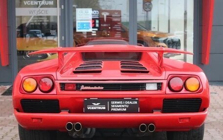 Lamborghini Diablo, 1993 год, 30 500 000 рублей, 6 фотография