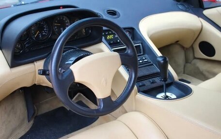 Lamborghini Diablo, 1993 год, 30 500 000 рублей, 9 фотография