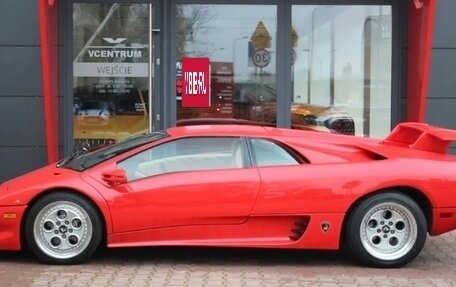 Lamborghini Diablo, 1993 год, 30 500 000 рублей, 8 фотография