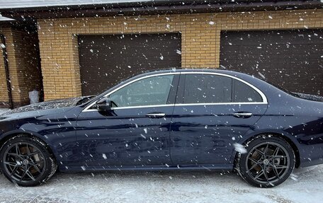 Mercedes-Benz E-Класс, 2021 год, 5 550 000 рублей, 7 фотография