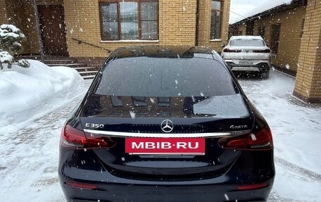 Mercedes-Benz E-Класс, 2021 год, 5 550 000 рублей, 4 фотография
