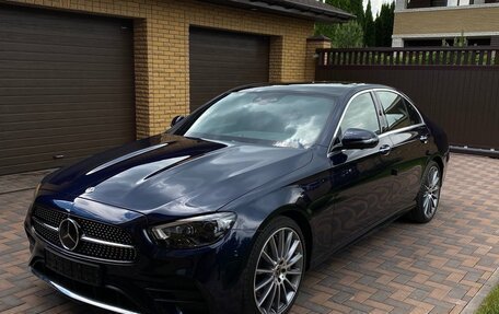 Mercedes-Benz E-Класс, 2021 год, 5 550 000 рублей, 24 фотография