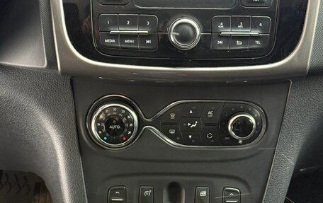 Renault Sandero II рестайлинг, 2015 год, 560 000 рублей, 7 фотография