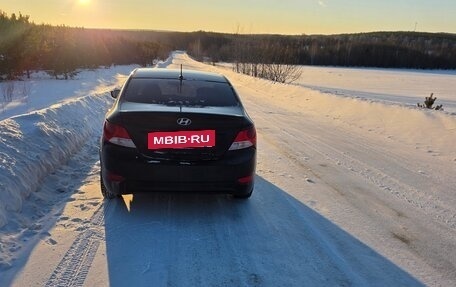 Hyundai Solaris II рестайлинг, 2014 год, 850 000 рублей, 5 фотография