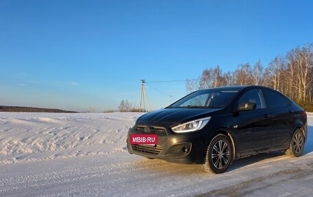 Hyundai Solaris II рестайлинг, 2014 год, 850 000 рублей, 2 фотография