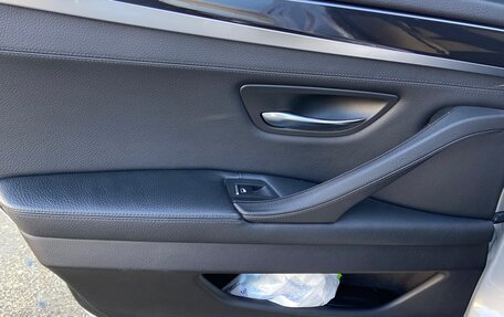 BMW 5 серия, 2010 год, 2 000 000 рублей, 16 фотография