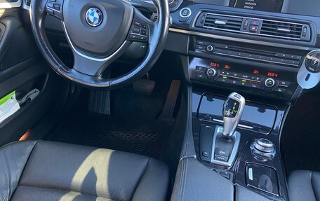 BMW 5 серия, 2010 год, 2 000 000 рублей, 17 фотография